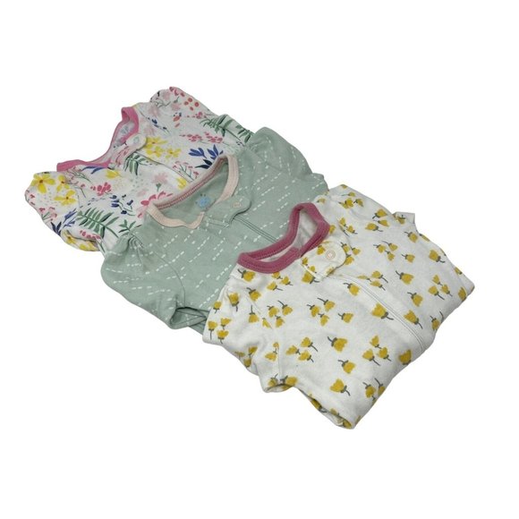 3 Baby Girl's‎ Sleepers - Size 0-3 Month - Picture 1 of 8
